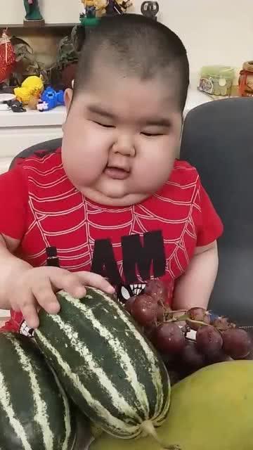 流口水吃瓜,揭秘娱乐圈那些鲜为人知的幕后故事